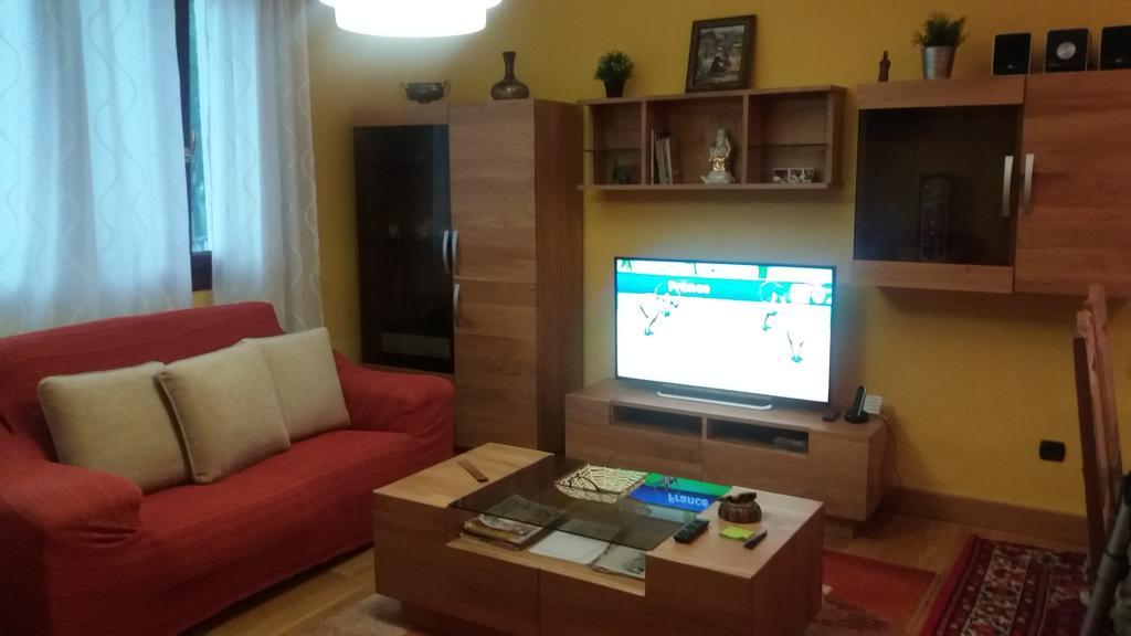 Apartamento Loiu Daire Dış mekan fotoğraf
